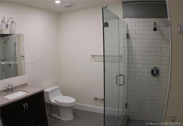 719 SW 7th Street 2, Hallandale Beach, FL 33009