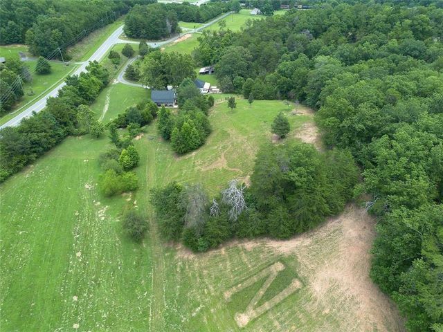 182 Henry Mack Hill Road, Rydal, GA 30171