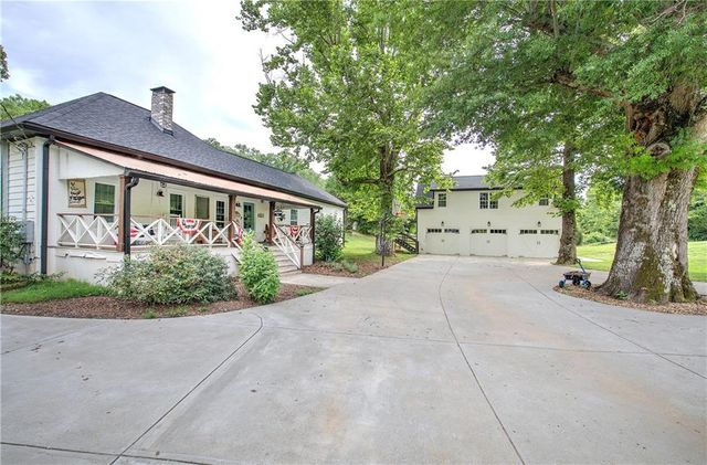 182 Henry Mack Hill Road, Rydal, GA 30171
