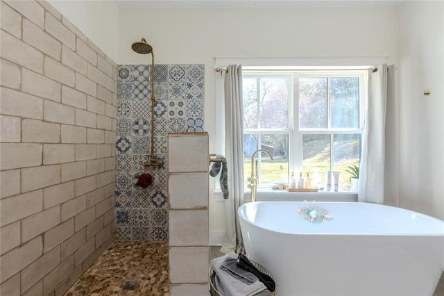 182 Henry Mack Hill Road, Rydal, GA 30171