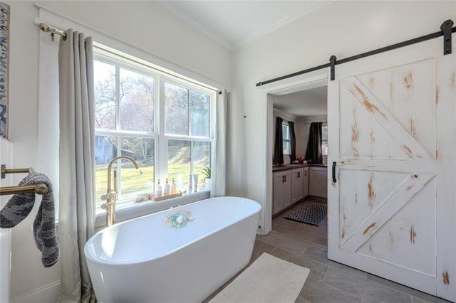 182 Henry Mack Hill Road, Rydal, GA 30171