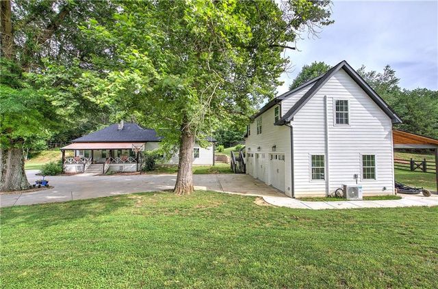 182 Henry Mack Hill Road, Rydal, GA 30171
