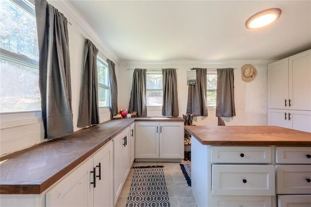 182 Henry Mack Hill Road, Rydal, GA 30171