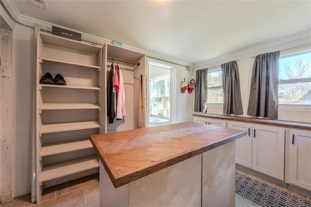 182 Henry Mack Hill Road, Rydal, GA 30171