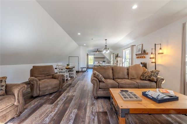 182 Henry Mack Hill Road, Rydal, GA 30171