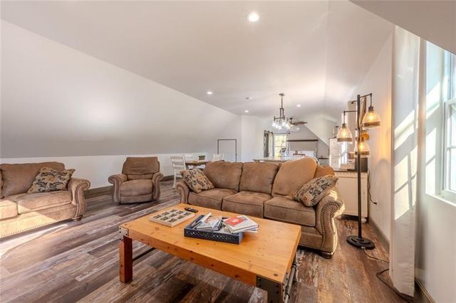 182 Henry Mack Hill Road, Rydal, GA 30171