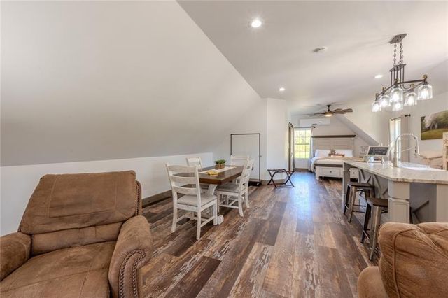 182 Henry Mack Hill Road, Rydal, GA 30171