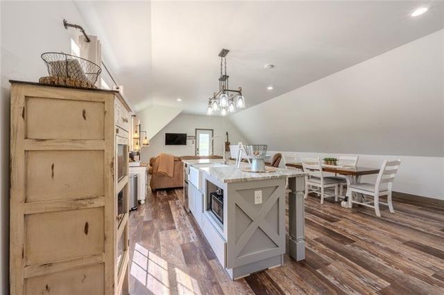 182 Henry Mack Hill Road, Rydal, GA 30171
