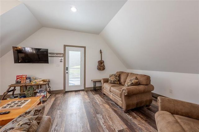182 Henry Mack Hill Road, Rydal, GA 30171