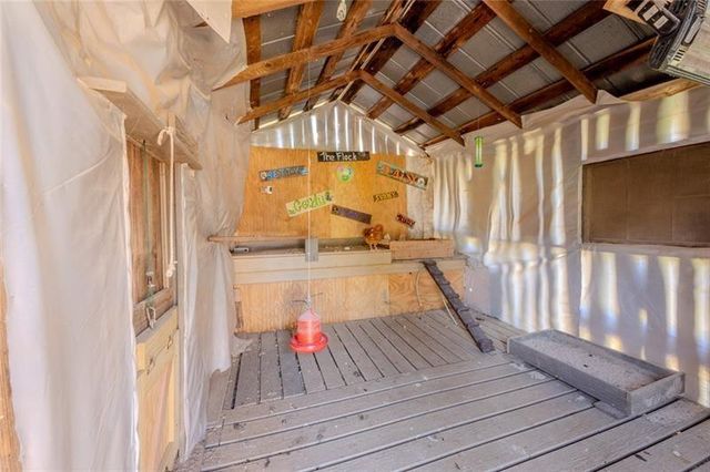 182 Henry Mack Hill Road, Rydal, GA 30171