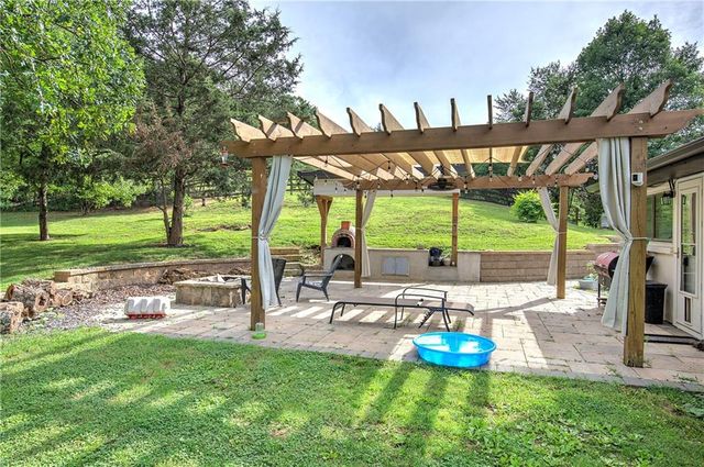 182 Henry Mack Hill Road, Rydal, GA 30171