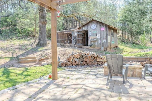 182 Henry Mack Hill Road, Rydal, GA 30171