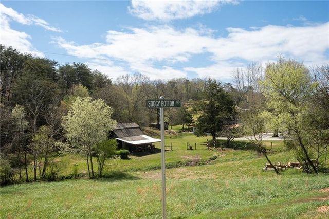 182 Henry Mack Hill Road, Rydal, GA 30171