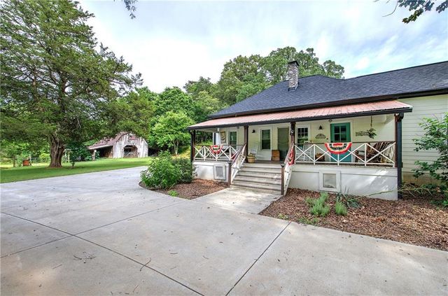 182 Henry Mack Hill Road, Rydal, GA 30171