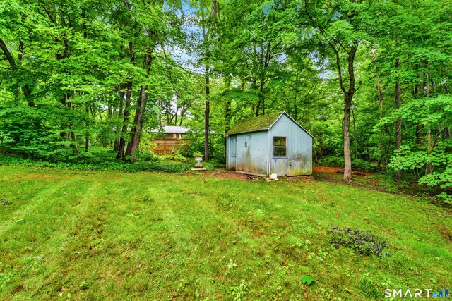 844 Middletown Avenue, North Haven, CT 06473
