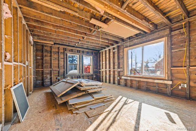 162 Old Mamaroneck Road, White Plains, NY 10605