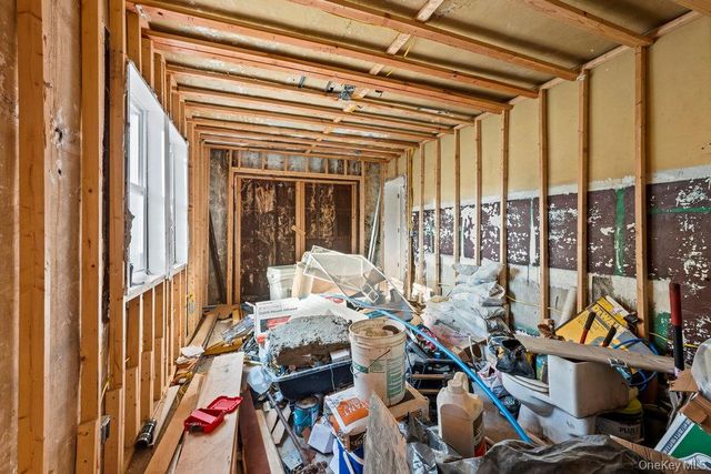 162 Old Mamaroneck Road, White Plains, NY 10605