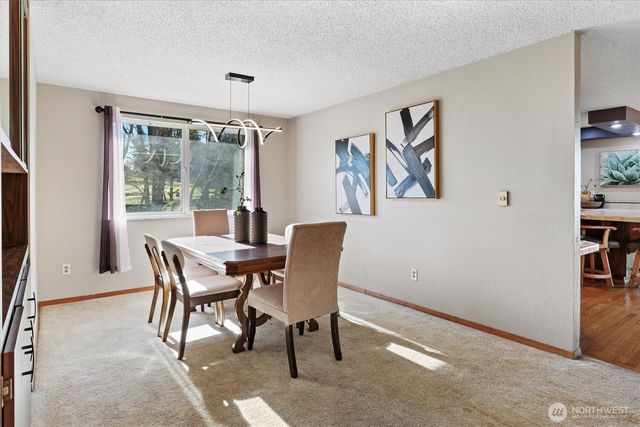 7916 19th St W, Tacoma, WA 98466