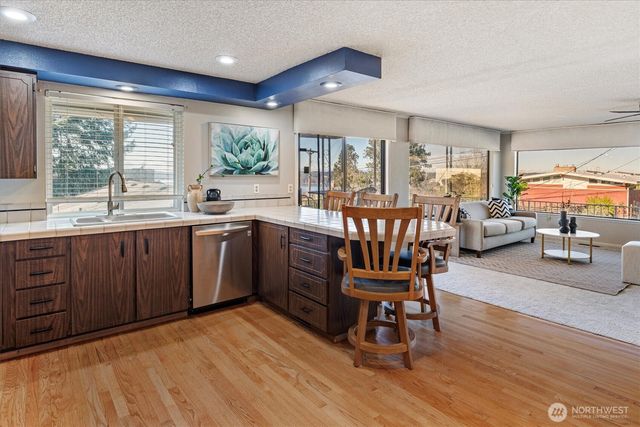 7916 19th St W, Tacoma, WA 98466