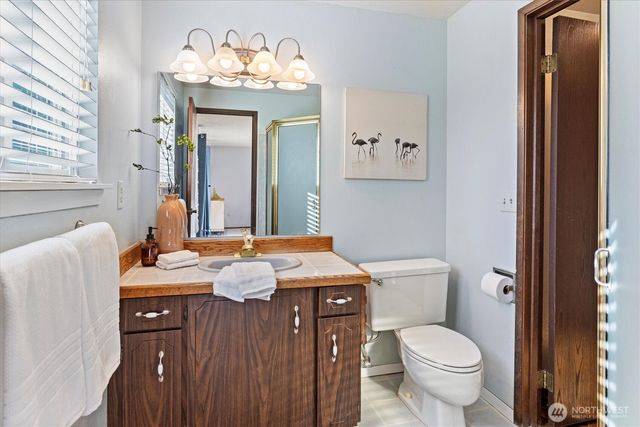 7916 19th St W, Tacoma, WA 98466