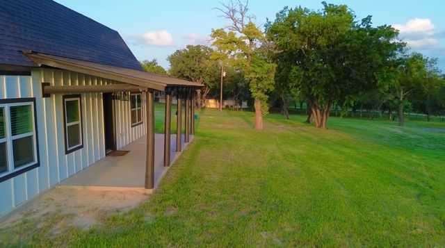 400 Timber Wild Drive, Weatherford, TX 76087