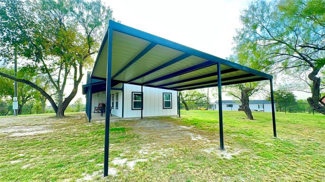 400 Timber Wild Drive, Weatherford, TX 76087