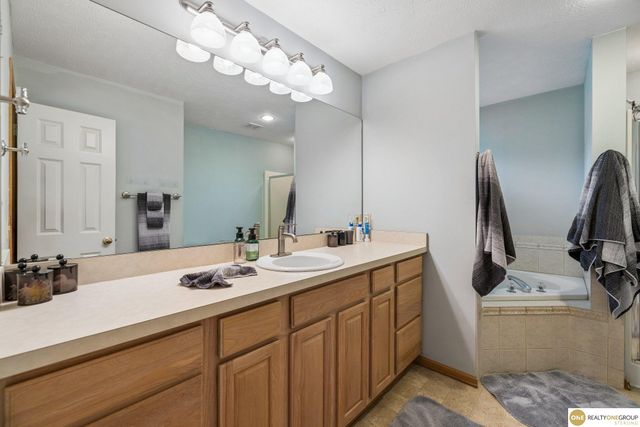 3600 S 83rd Street, Lincoln, NE 68506