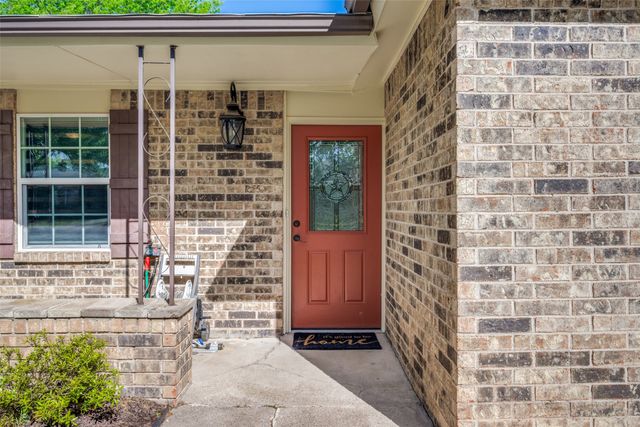 1406 Jackson Street, Bowie, TX 76230
