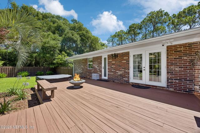 1655 CLINCH Drive, Fernandina Beach, FL 32034