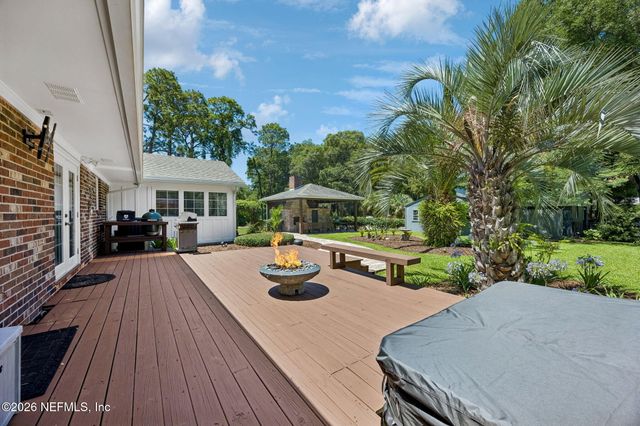 1655 CLINCH Drive, Fernandina Beach, FL 32034