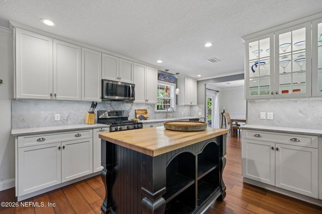 1655 CLINCH Drive, Fernandina Beach, FL 32034