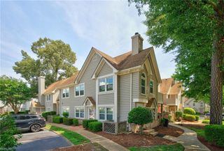 709 Rapidan River Ct Apt D, Chesapeake, VA 23320