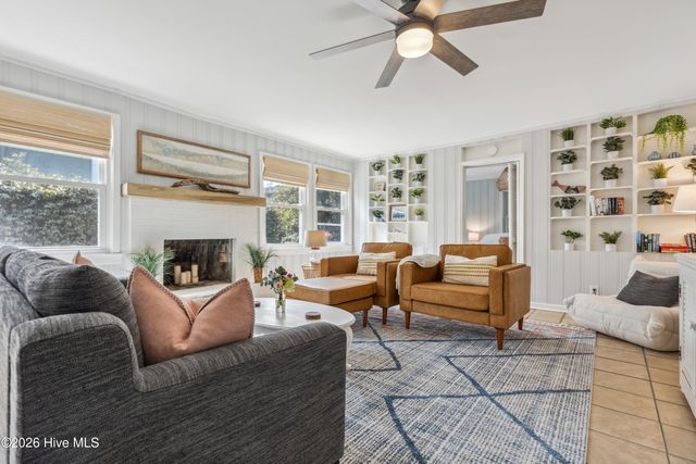 1122 S Topsail Drive, Holly Ridge, NC 28445