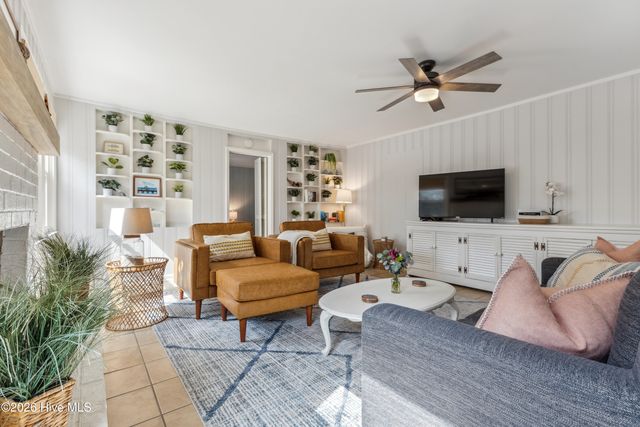 1122 S Topsail Drive, Holly Ridge, NC 28445