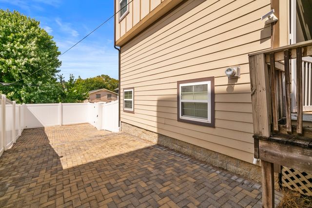 1711 14th Ave, S, Nashville, TN 37212