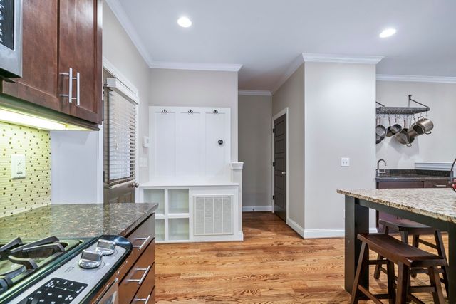 1711 14th Ave, S, Nashville, TN 37212