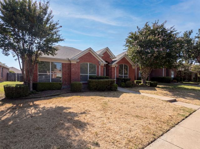 7008 Chateau Drive, Frisco, TX 75035