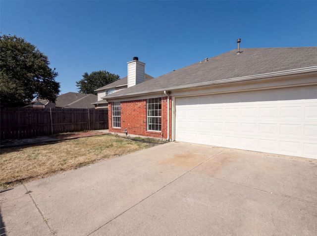 7008 Chateau Drive, Frisco, TX 75035