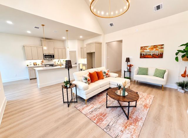 5504 Curzon Avenue, Fort Worth, TX 76107