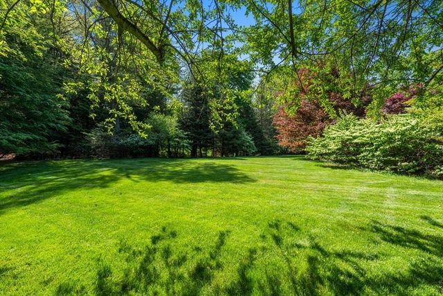 475 Glen Rd, Weston, MA 02493