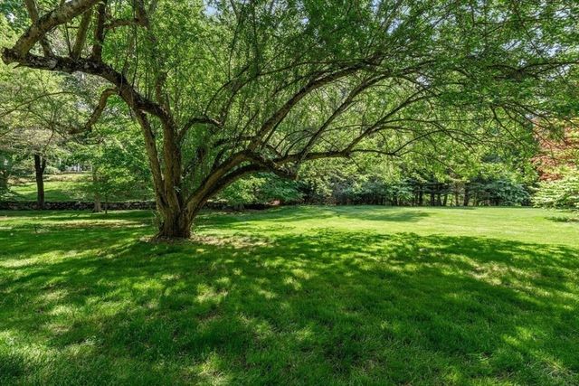 475 Glen Rd, Weston, MA 02493