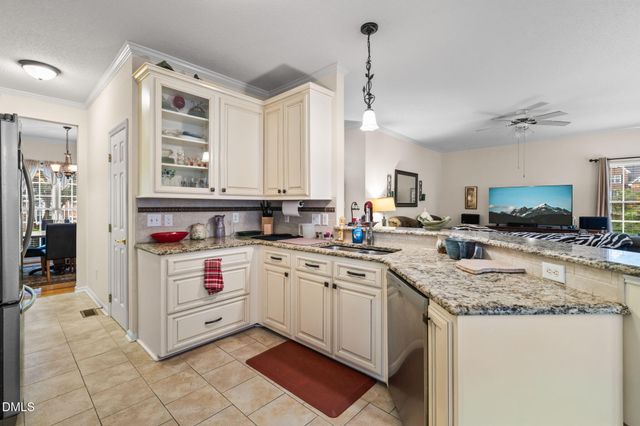 9104 Deerland Grove Drive, Raleigh, NC 27615