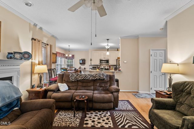 9104 Deerland Grove Drive, Raleigh, NC 27615