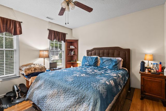 9104 Deerland Grove Drive, Raleigh, NC 27615
