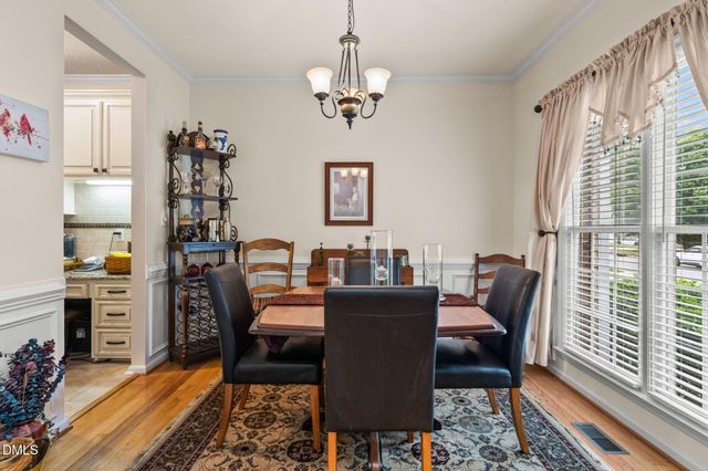 9104 Deerland Grove Drive, Raleigh, NC 27615
