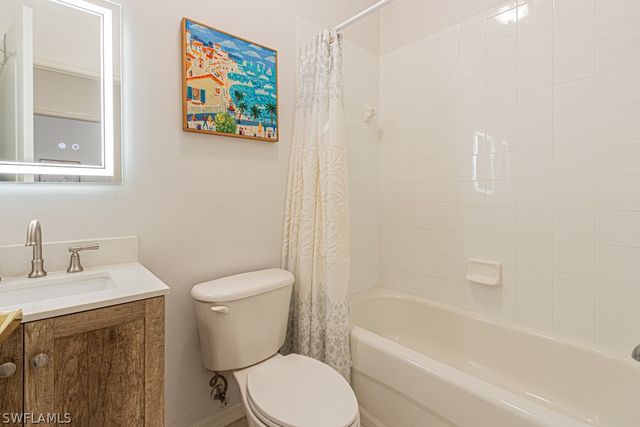 1728 Morning Sun LN, Naples, FL 34119