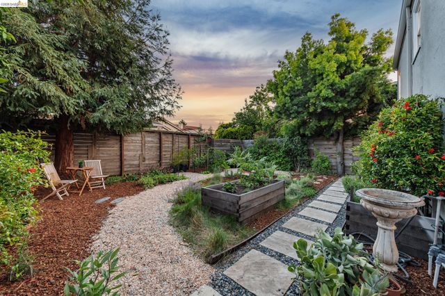 575 58th St, Oakland, CA 94609