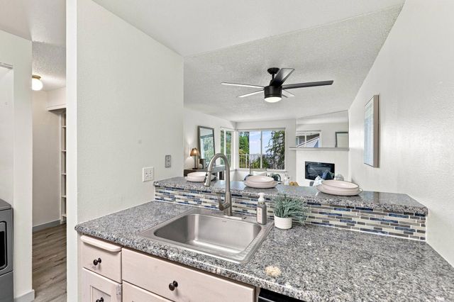 6007 E 6th Ave, Spokane Valley, WA 99212