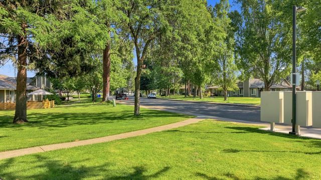 6007 E 6th Ave, Spokane Valley, WA 99212