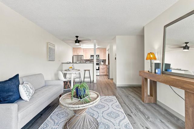 6007 E 6th Ave, Spokane Valley, WA 99212